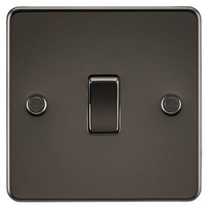 Picture of Flat Plate 10AX 1G Intermediate Switch - Gunmetal